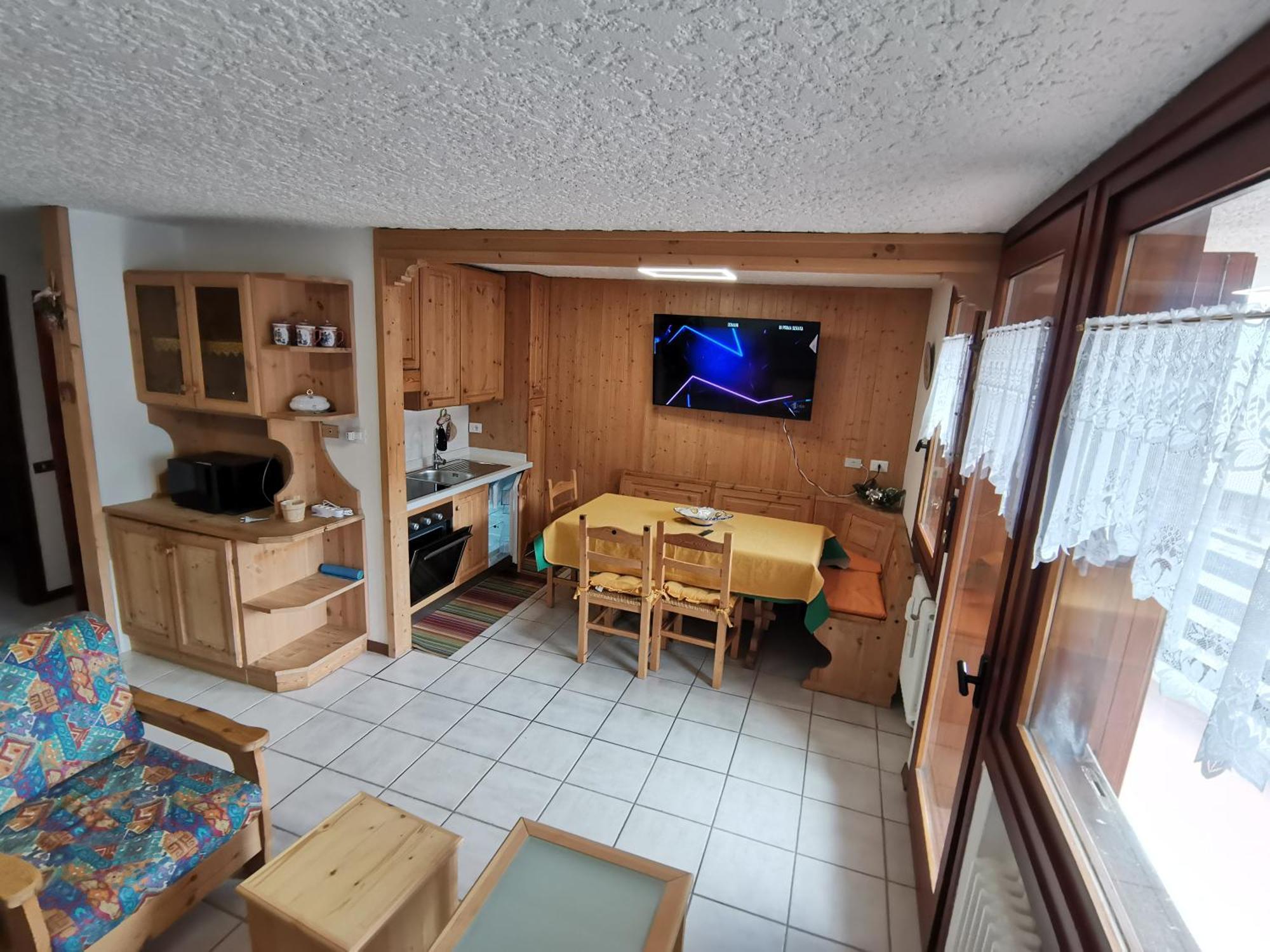 Ferienwohnung Trilocale Con Splendida Vista Sulle Piste Da Sci Folgarida Exterior foto